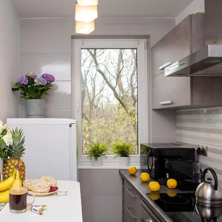 A Flat In - M121 Apartment *