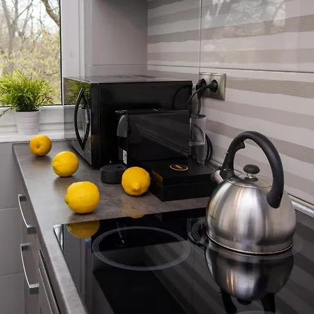 Apartment A Flat In - M121